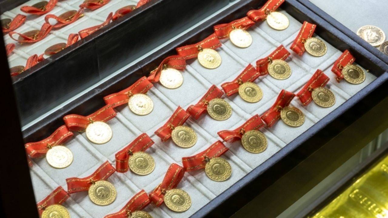 11 Kasım 2024 altın piyasasındaki son değişimler yatırımcıyı kaygılandırıyor