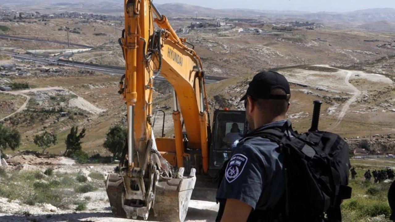 İsrail yıkıyor, Filistinliler yapıyor... 232. kez yıktılar!