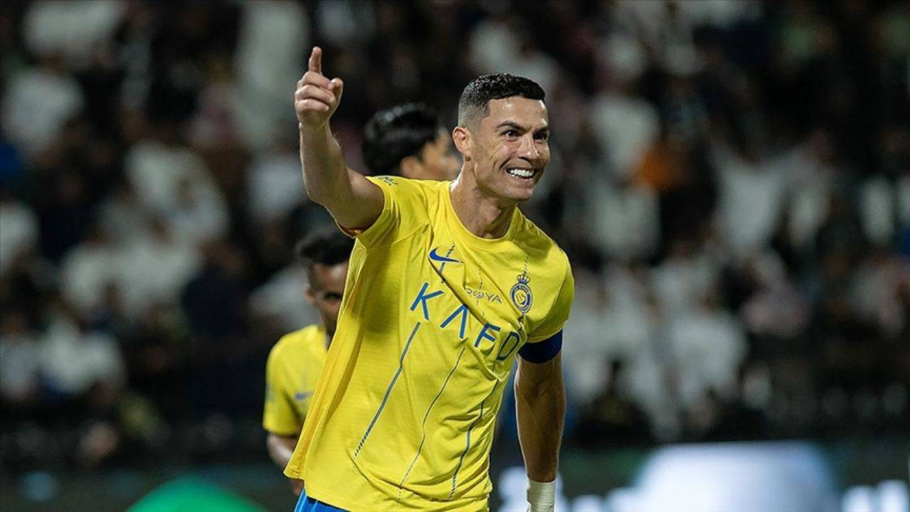 Cristiano Ronaldo'nun 'İnterneti sallayacak' dediği konuğu belli oldu