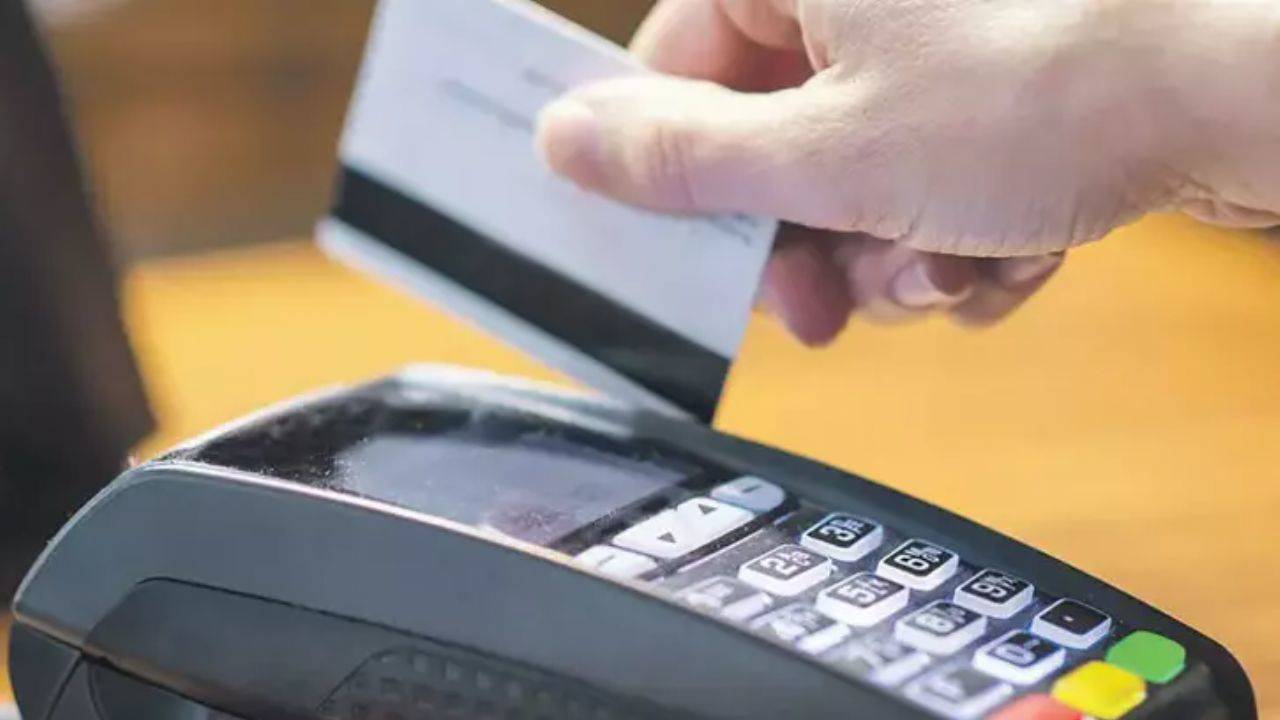 Banka zorunluluğu 30 bin liraya çıktı