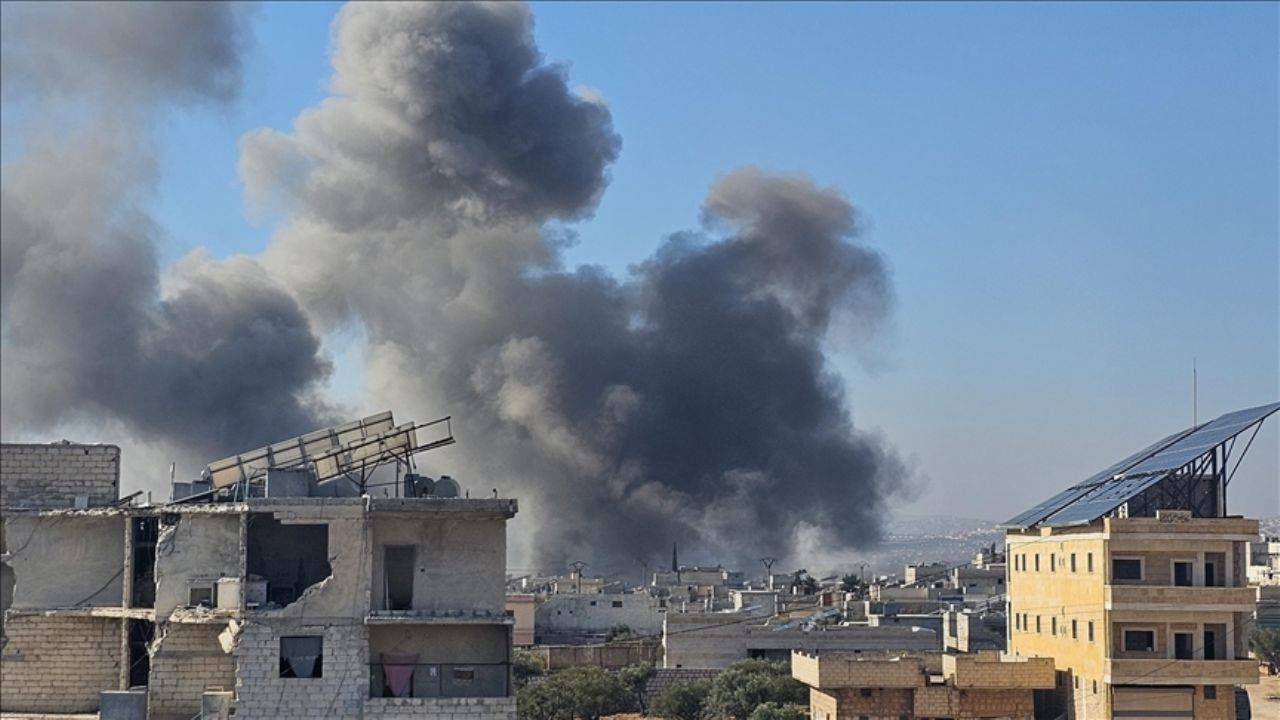 Rus savaş uçakları Halep'e saldırdı