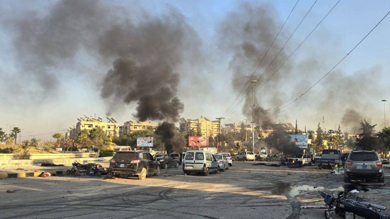 İran'dan Suriye açıklaması