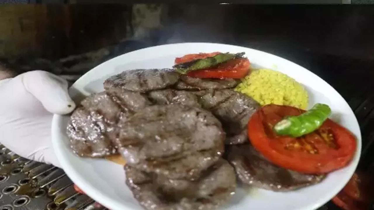 Ünlü köfte markasında şok: Haşlanmış köftesinde soya çıktı