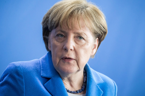 Merkel: İngiltere’nin AB'de kalmasını istiyorum