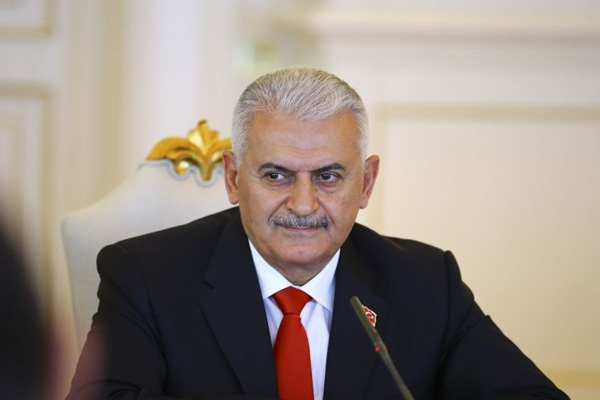 Binali Yıldırım: 'Fiilen başkanlık sistemine geçildi'