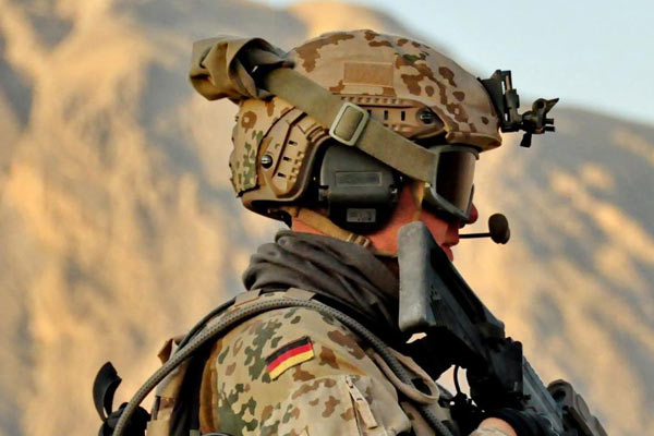 Türkiye'den Almanya'ya İncirlik resti