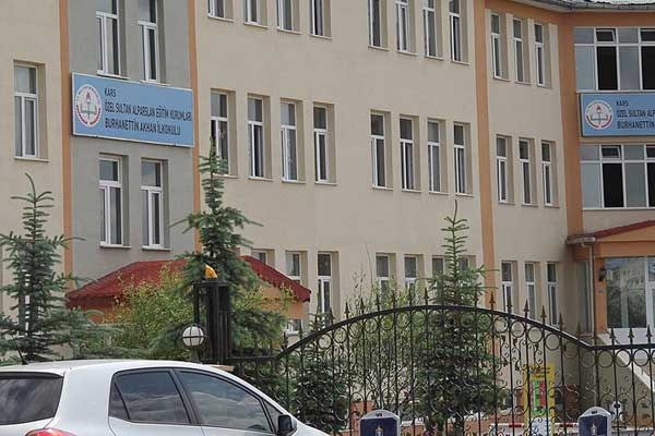 Kars'ta 'FETÖ' bağlantılı şirkete kayyum