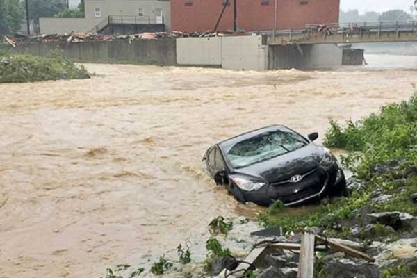 ABD'de sel felaketi: En az 14 ölü
