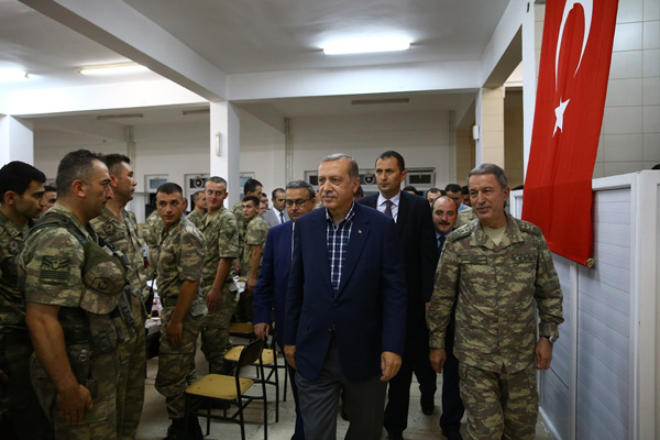 Erdoğan iftarını Cizre'de açtı