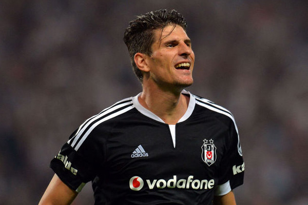 Mario Gomez'den transfer açıklaması