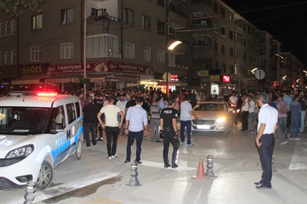 Çankırı'da 'PKK'nın renklerinde tesbih' gerginliği