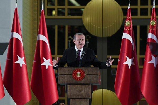 Cumhurbaşkanı masasında neler konuşuldu?