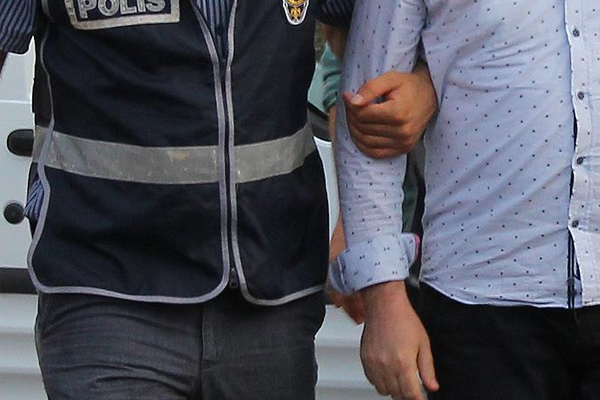 Kırıkkale'de 'FETÖ' operasyonu: 5 gözaltı