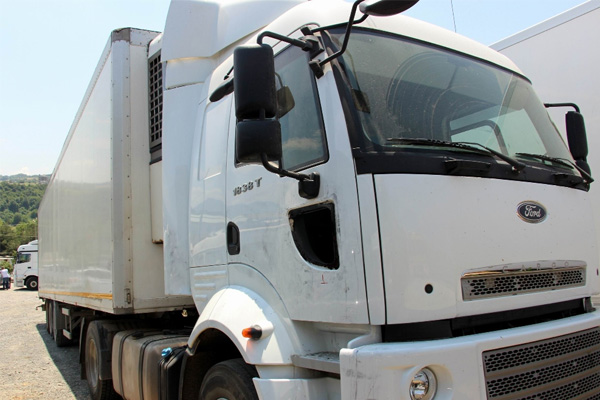 İstanbul’da bir TIR dolusu çikolatayı çaldılar