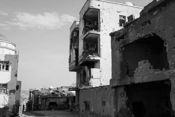 Özgür Gündem, STK'ları hedef gösterdi