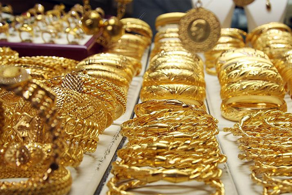 Altın fiyatları hızlı düşüş sonrası dengelendi