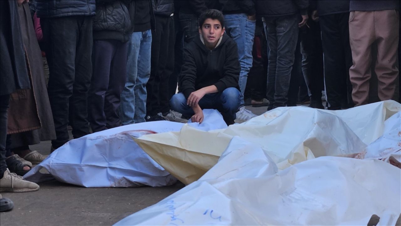 Gazze'de 445. Gün! İsrail, 24 saatte 3 katliam yaptı