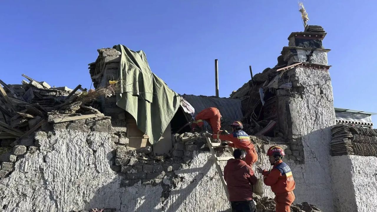 Çin'in Tibet bölgesinde 6,8 büyüklüğünde deprem