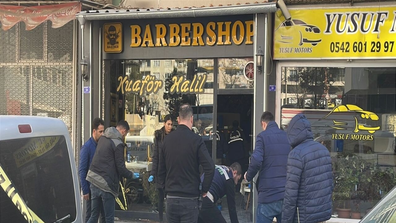 Berberde tıraş olurken öldürüldü