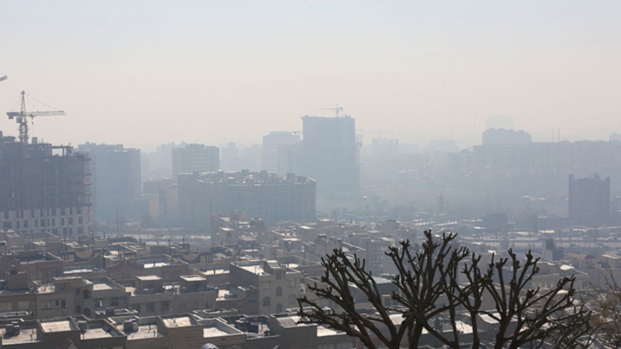 İran ölüm soluyor: Bir yılda 50 bin kişi öldü