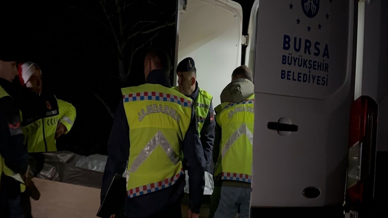 18 yaşındaki gencin ormanda yanmış halde cesedi bulundu