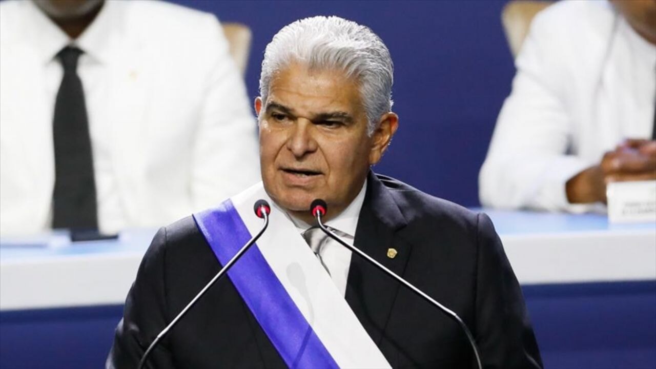 Panama'dan Trump'a rest