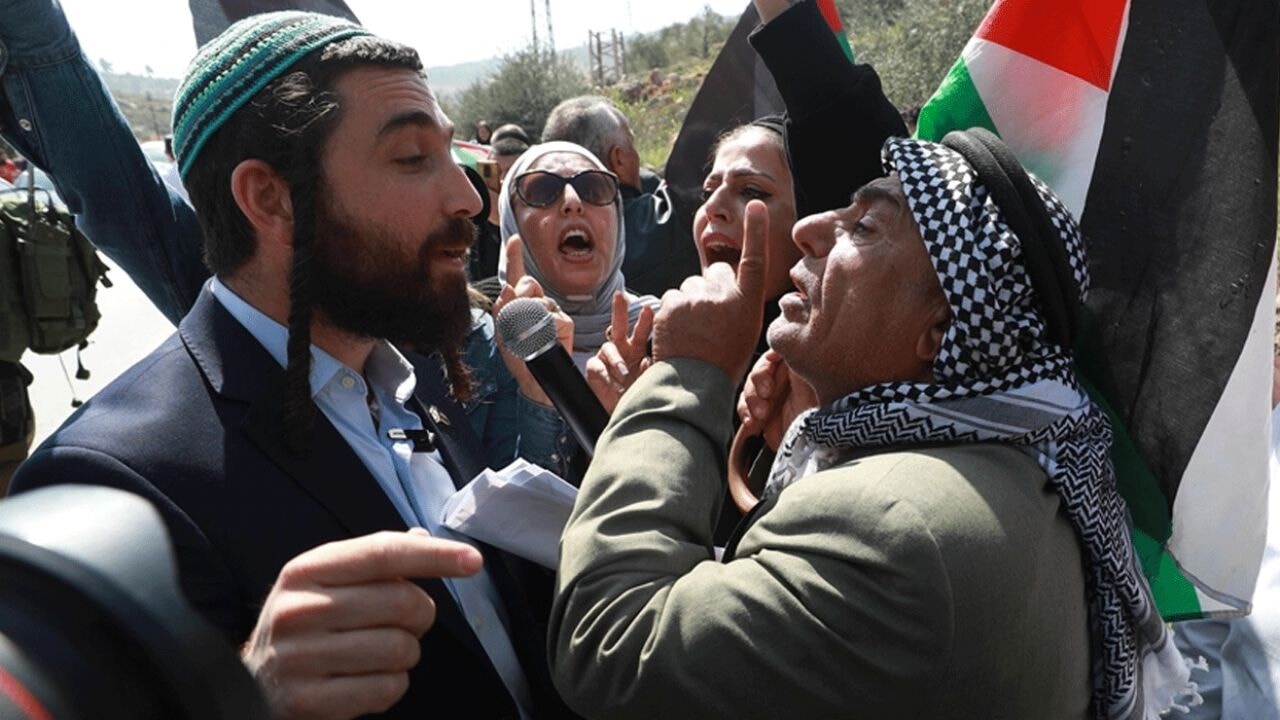 ABD'den Yahudi işgalci yanlısı, AB'den ise tersi karar