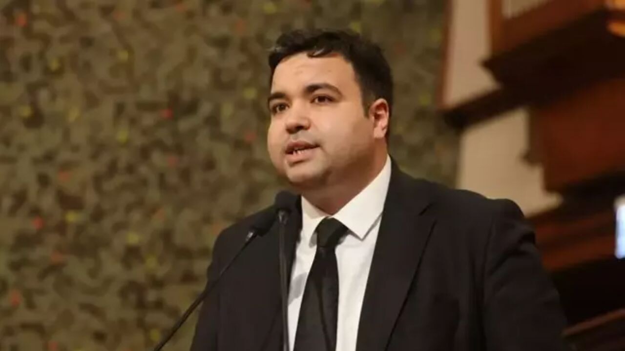 Beşiktaş'ın yeni belediye başkanı Raşim Şişman kimdir? Rasim Şişman kimdir, kaç yaşında ve nereli?