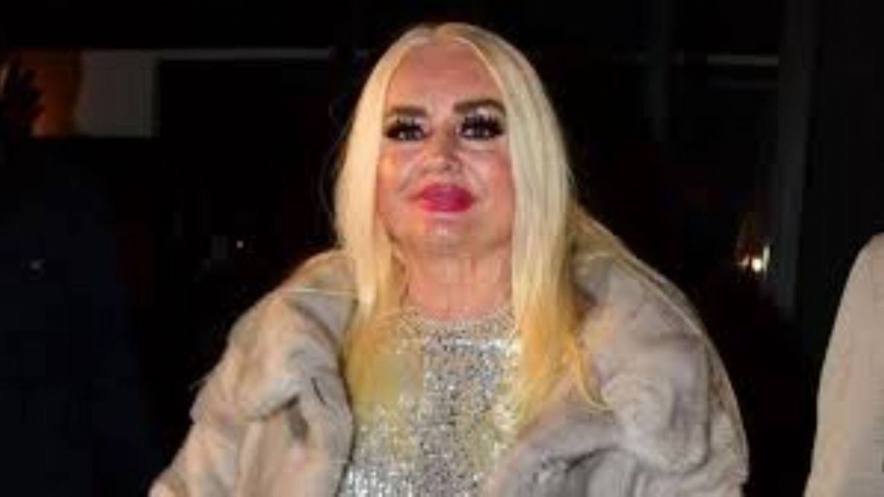 Banu Alkan beyin kanamasımı geçirdi? Durumu nasıl?