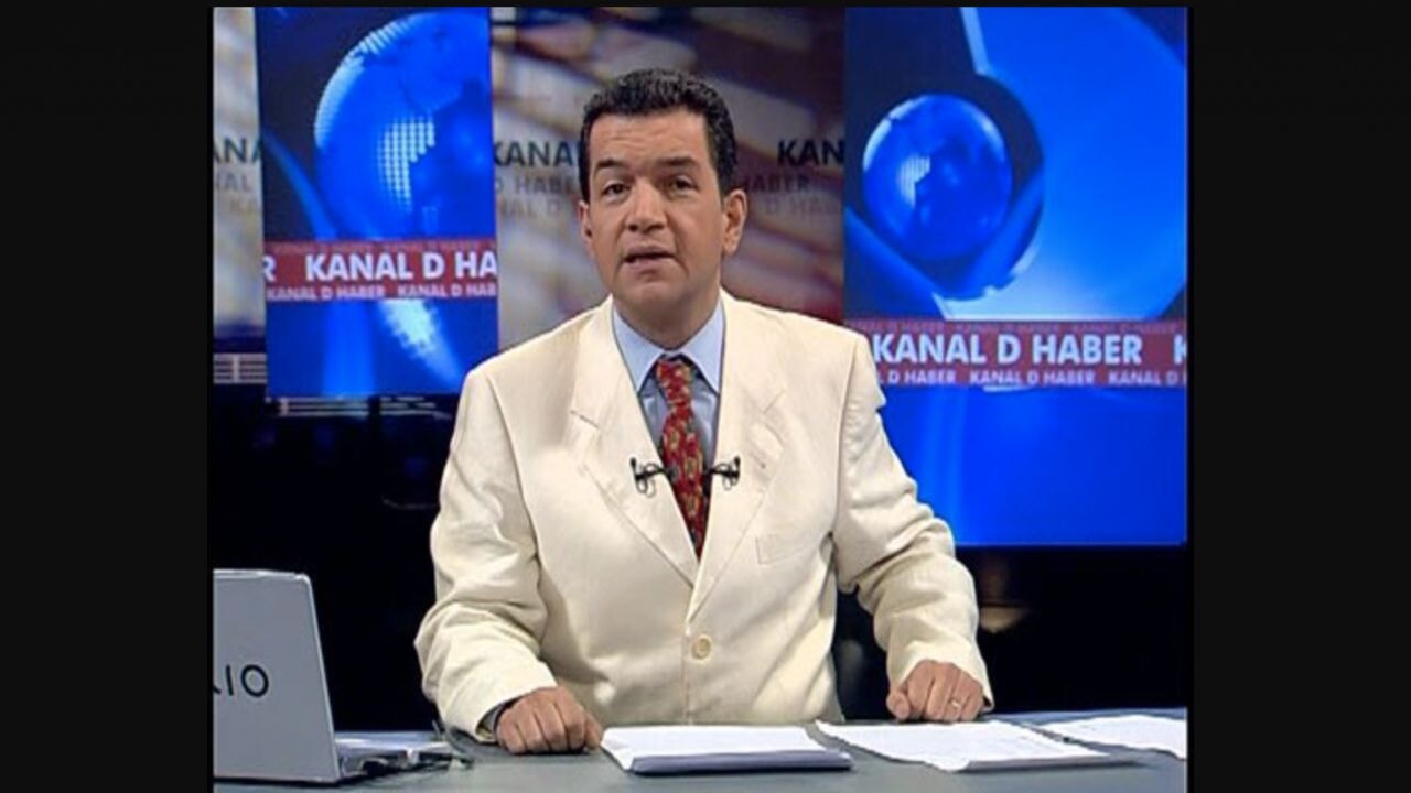 Gazeteci Deniz Arman hayatını kaybetti