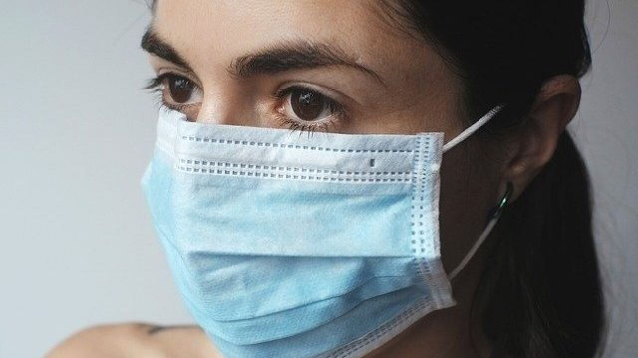 Salgın uyarısı: Maske takma zorunluluğu yeniden gelebilir mi?