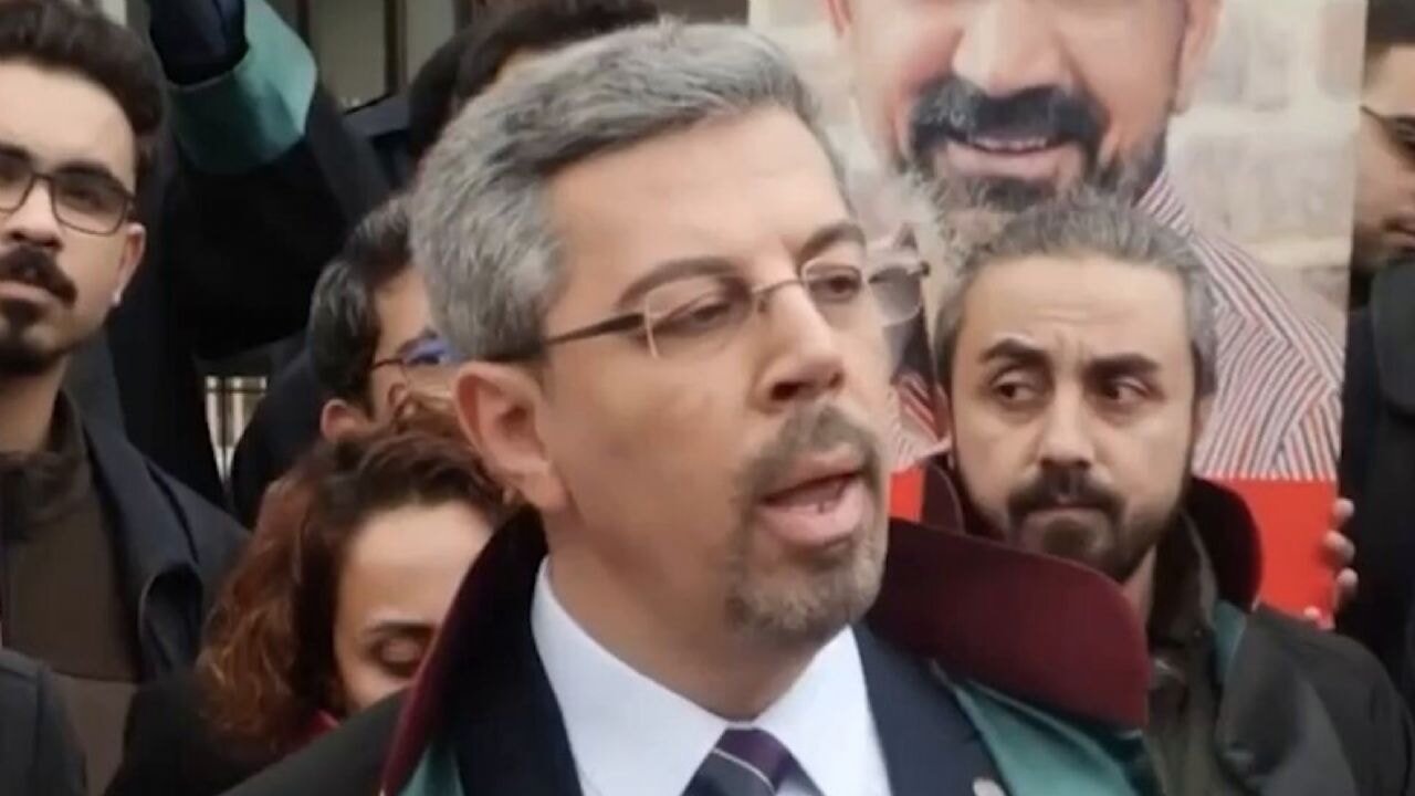 Avukat Fırat Epözdemir tutuklandı