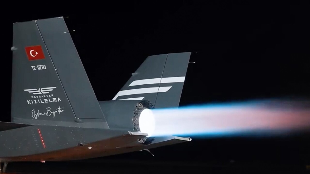 Bayraktar KIZILELMA PT-3'ün motor çalıştırma testi yapıldı