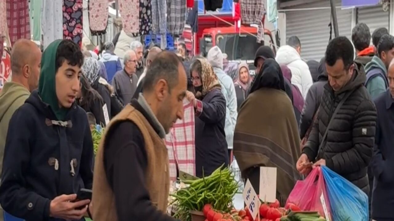 İstanbul'un 50 yıllık semt pazarı kapatıldı