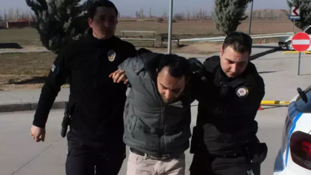 Komşusunu bıçaklayan imam serbest! Karar tepki çekti