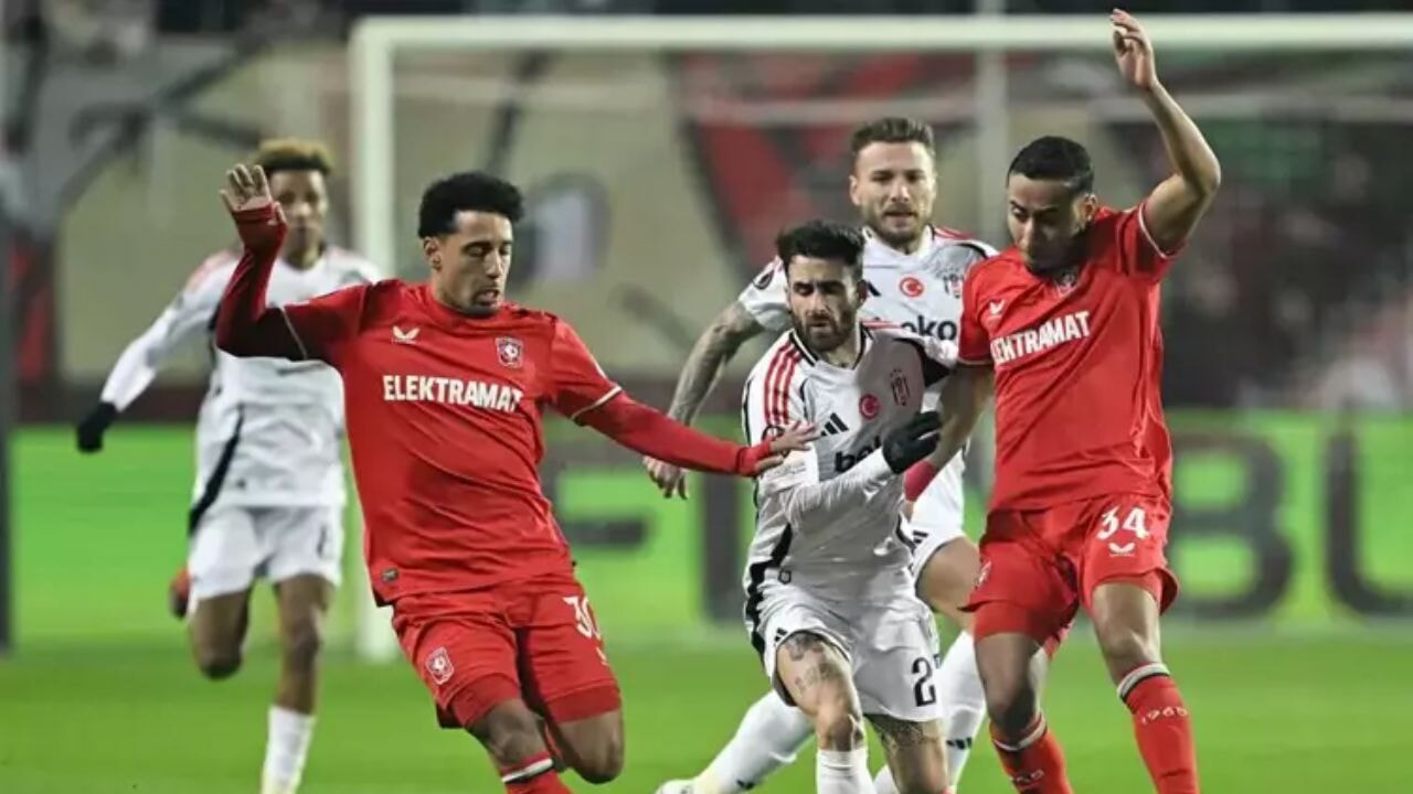 Beşiktaş,  Avrupa'dan elendi.