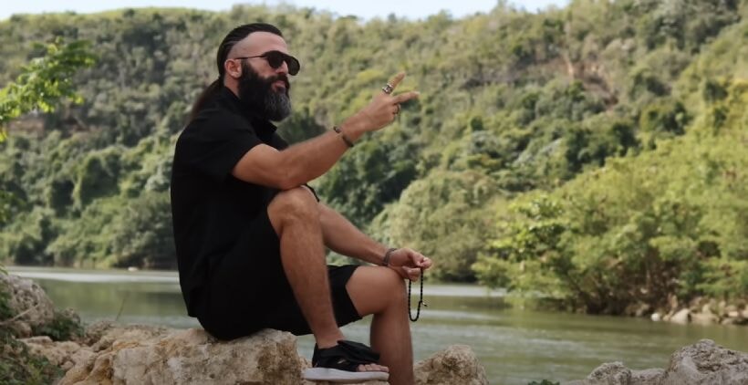 Turabi'nin şarkı sözleri | Kiss Me, Hug Me şarkısı yeni versiyonuyla yayınlandı mı?