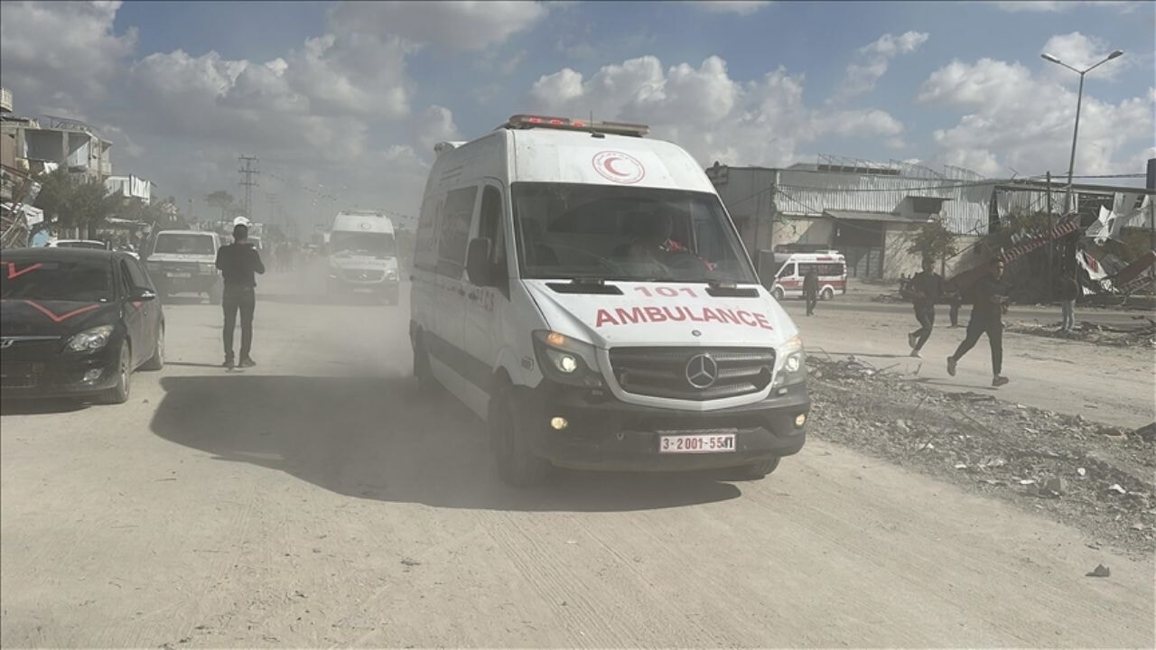 İsrail, Gazze'de bir çocuğu öldürdü!