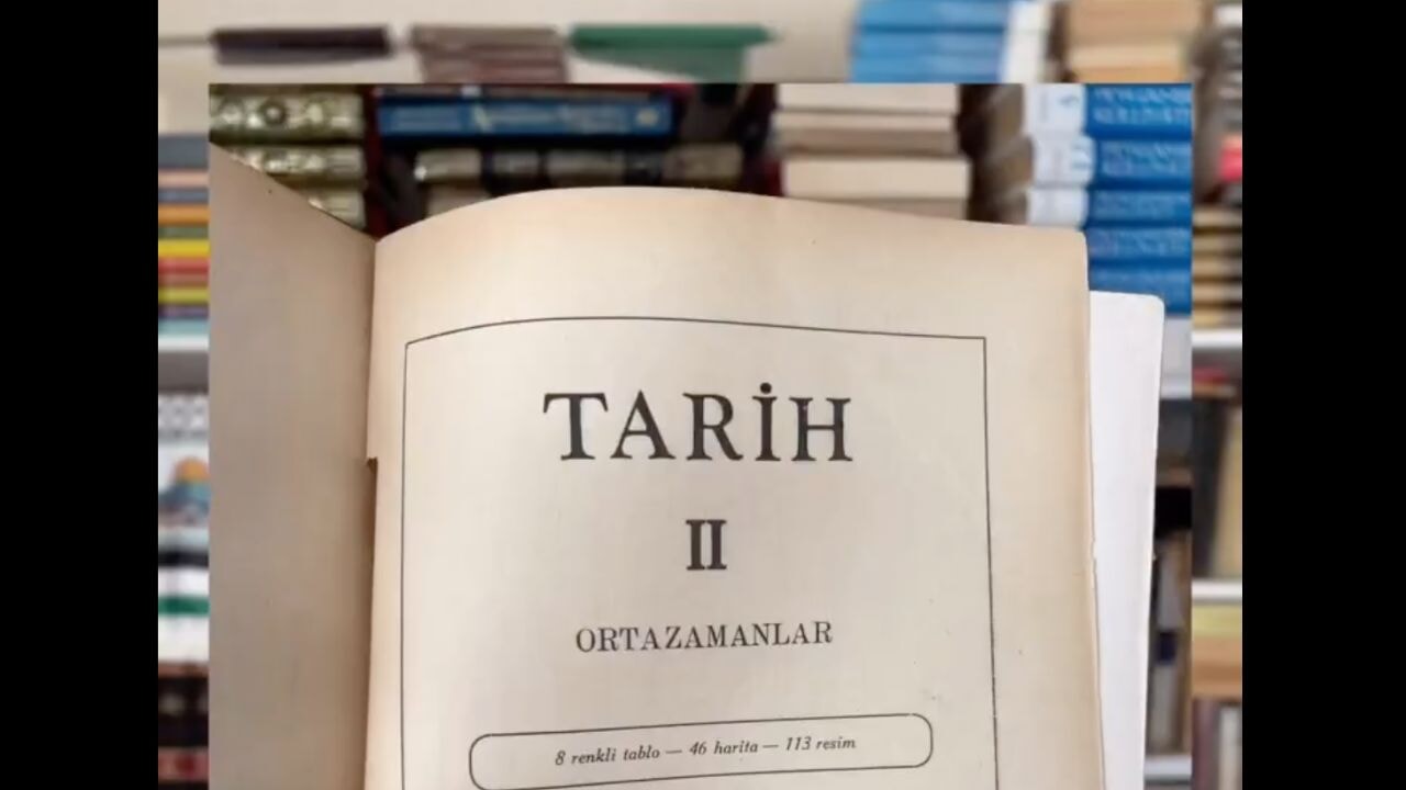 Devlet basımı tarih kitabına tepki