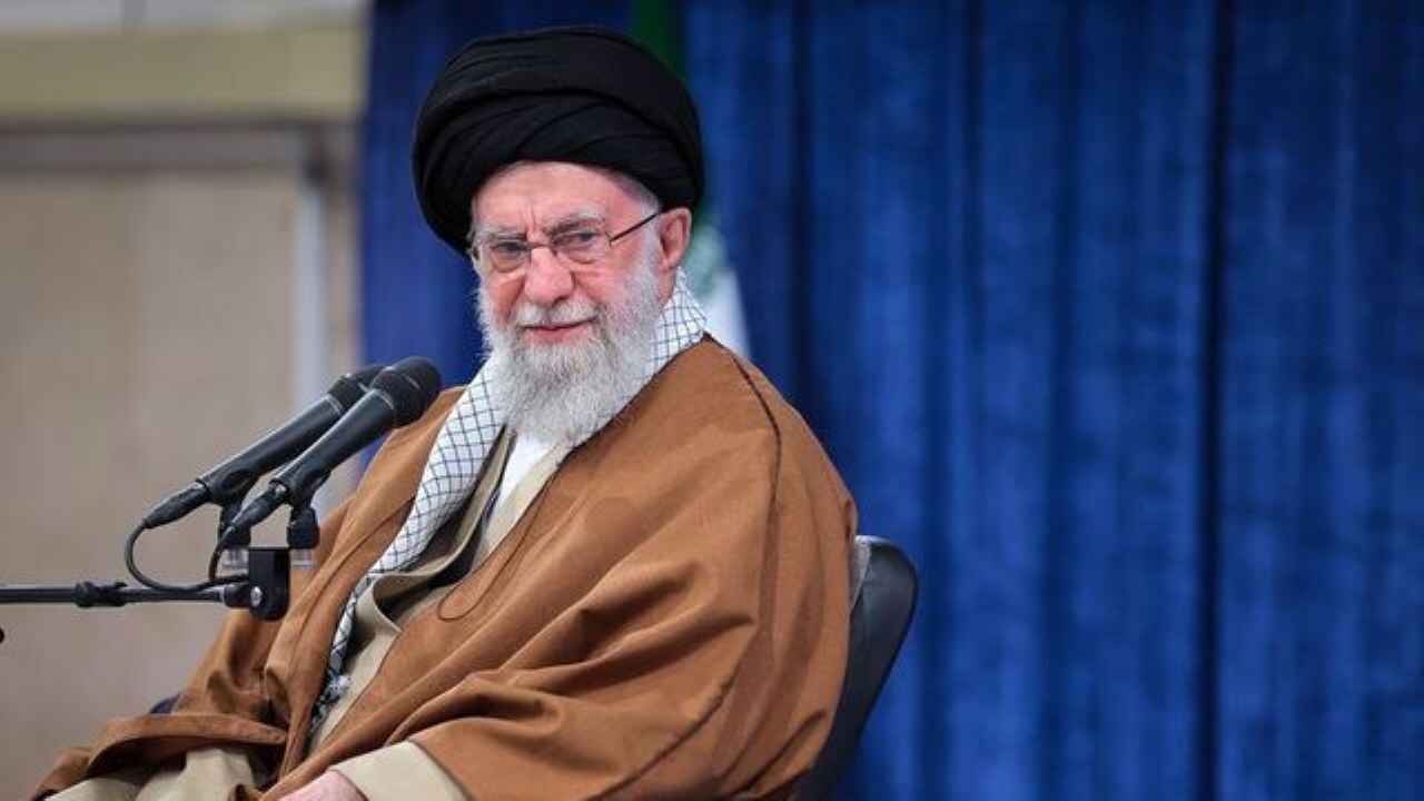 Hamaney'den ABD ile müzakerelere kesin ret