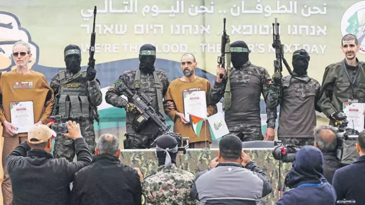 Gazze'de 5. takas tamamlandı! Hamas 3 rehineyi serbest bıraktı