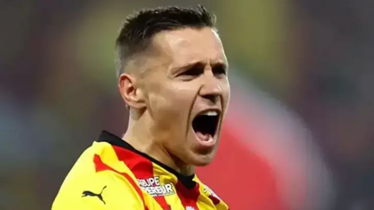 Galatasaray'ın yeni transferi Frankowski kimdir?