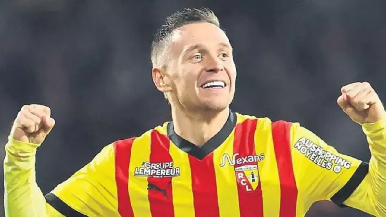 Galatasaray, Polonyalı yıldızı kadrosuna kattı