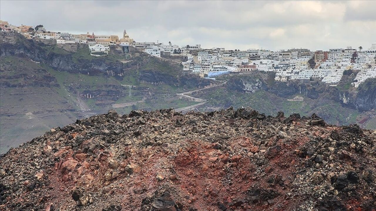 Ege Denizi'ndeki adalarla ilgili yeni karar