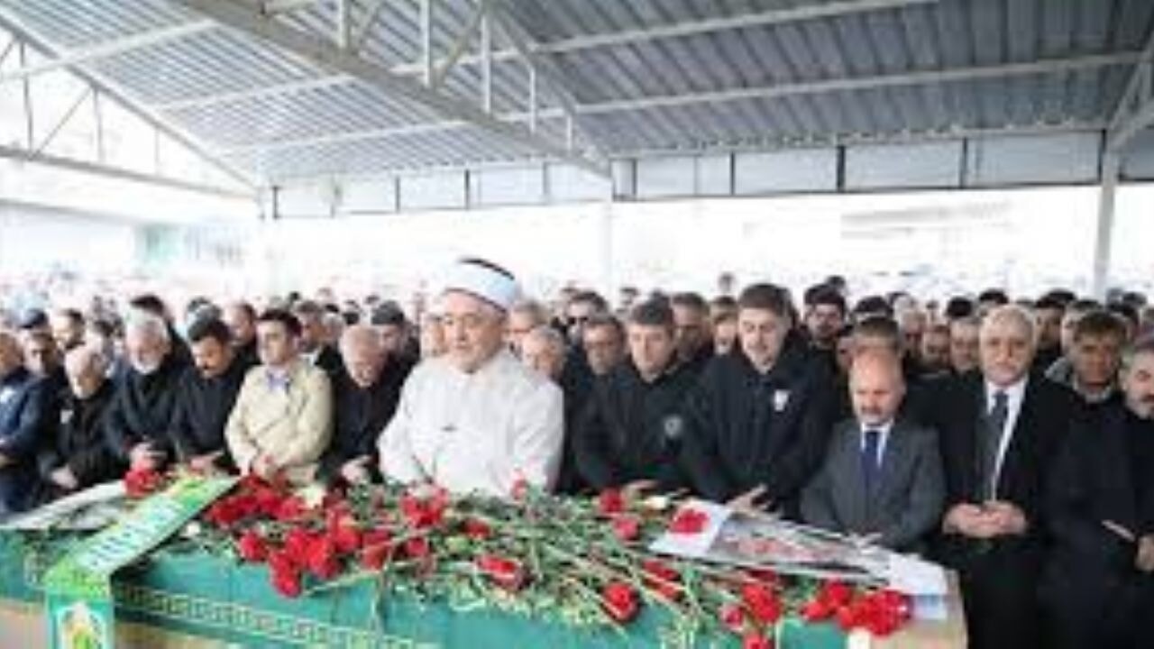 Yaşamını yitiren 'Kahtalı Mıçe' memleketi Adıyaman'da son yolculuğuna uğurlandı