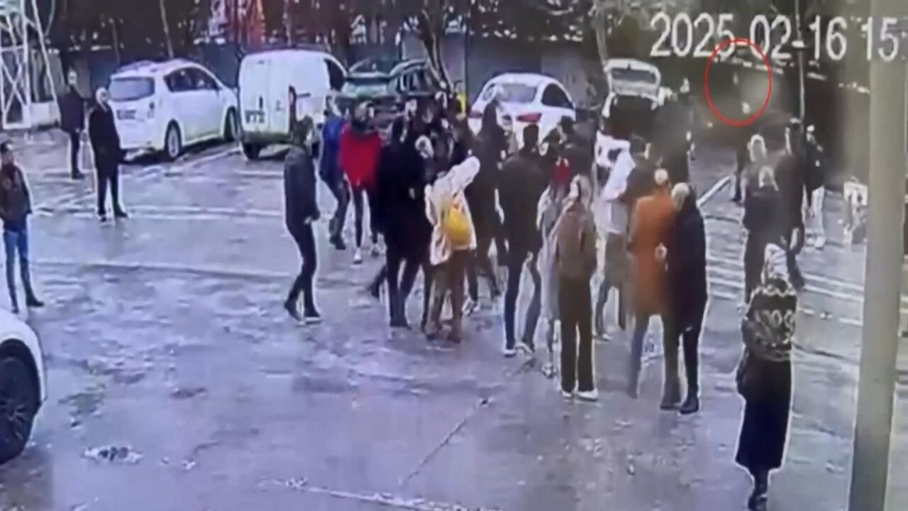 Site toplantısında silahlı kavga