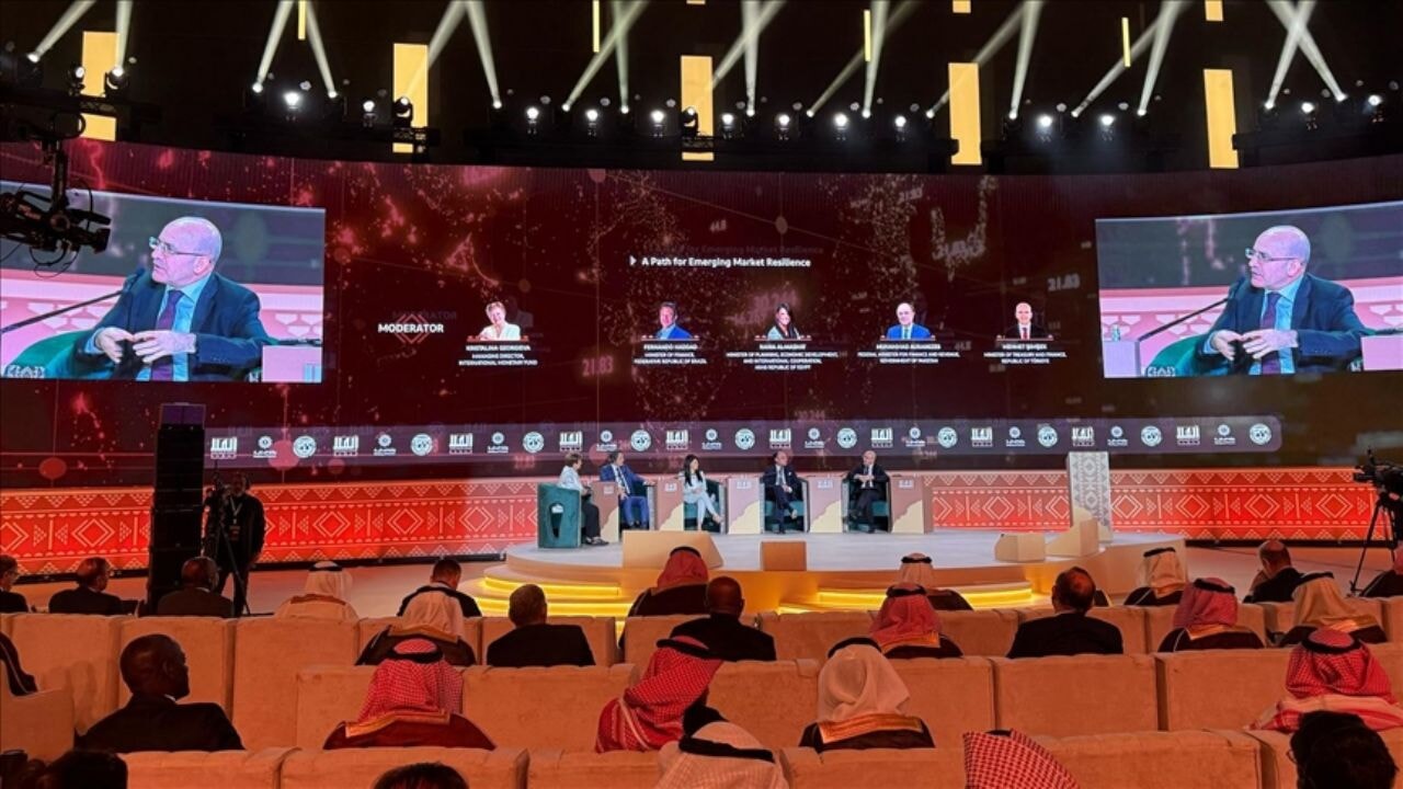 Şimşek'ten enflasyon açıklaması