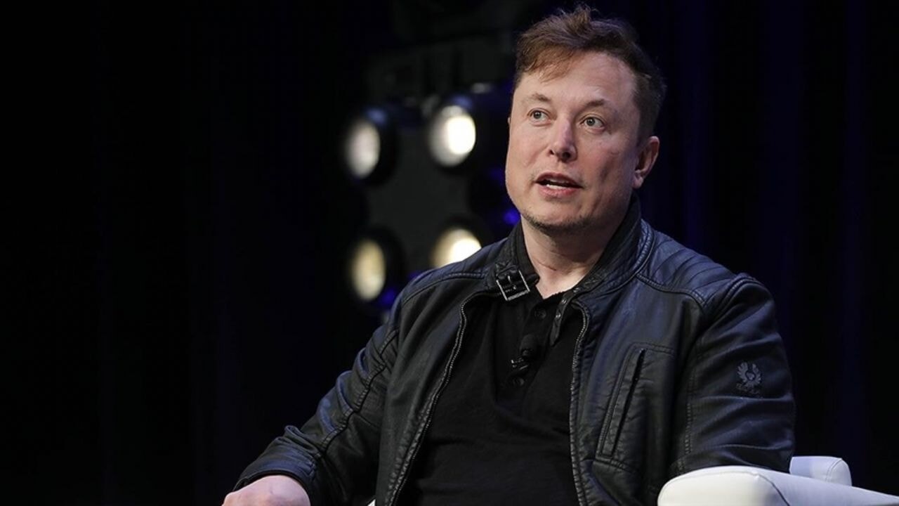 Elon Musk'tan Zelenskiy'e sert çağrı