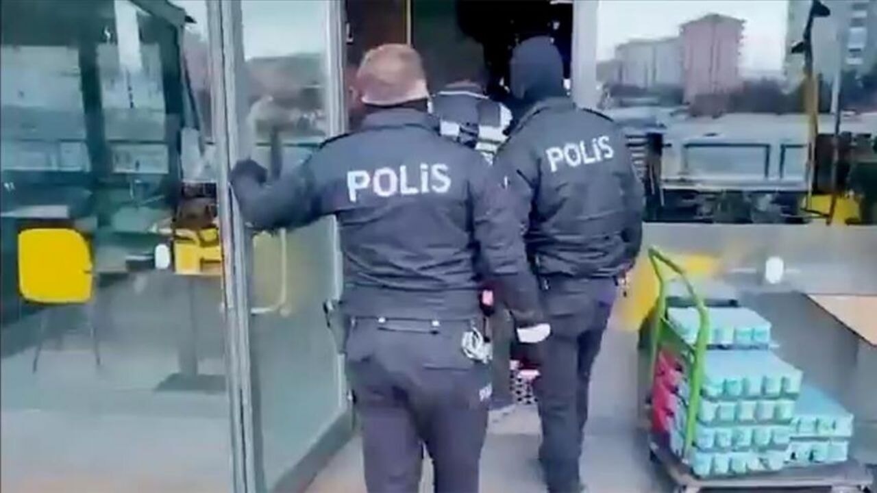 Döner zincirinde FETÖ skandalı! Etkin pişman olanın ortaklığı engellendi