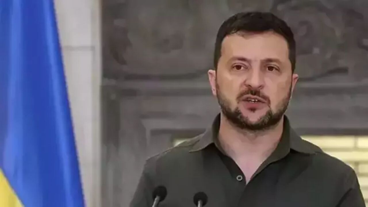 Zelenskiy, Barış için görevini bırakmayı göze aldı